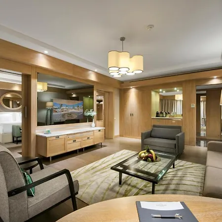 Regnum Carya 5*